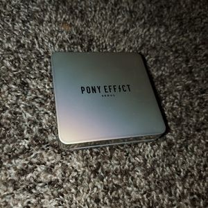 Pony Effect Seoul foundation